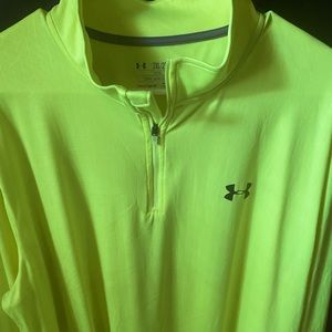 Under Armour Heat Gear long sleeve dry fit